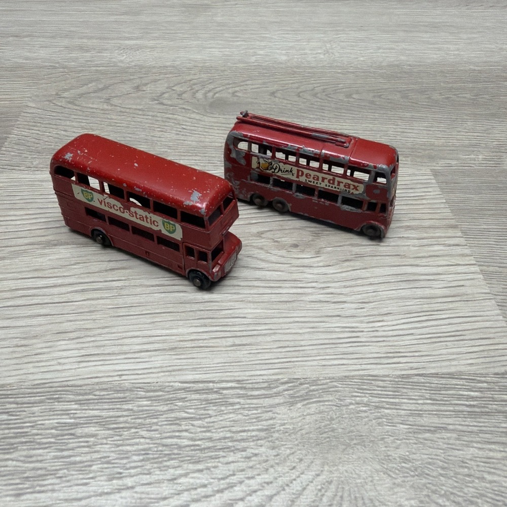 VTG Matchbox Lesney No.5  Red Routemaster London Bus BP Visco-Static #56 Trolly